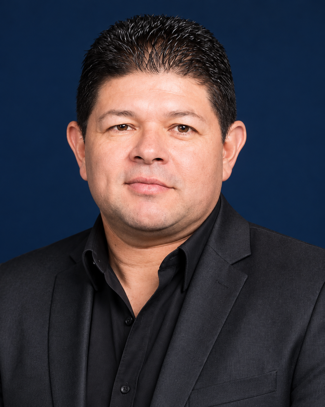 Retrato de Warren Benavides